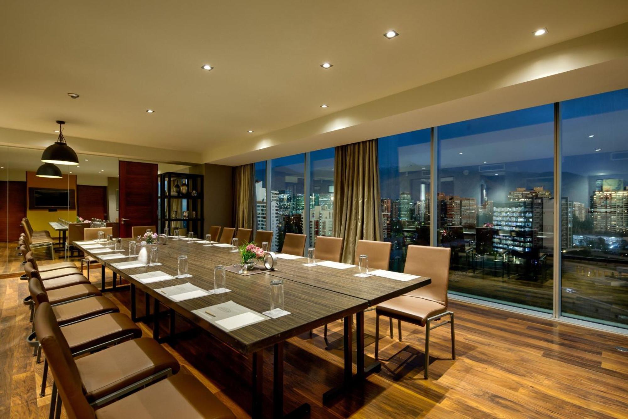 Renaissance Santiago By Marriott Exterior foto