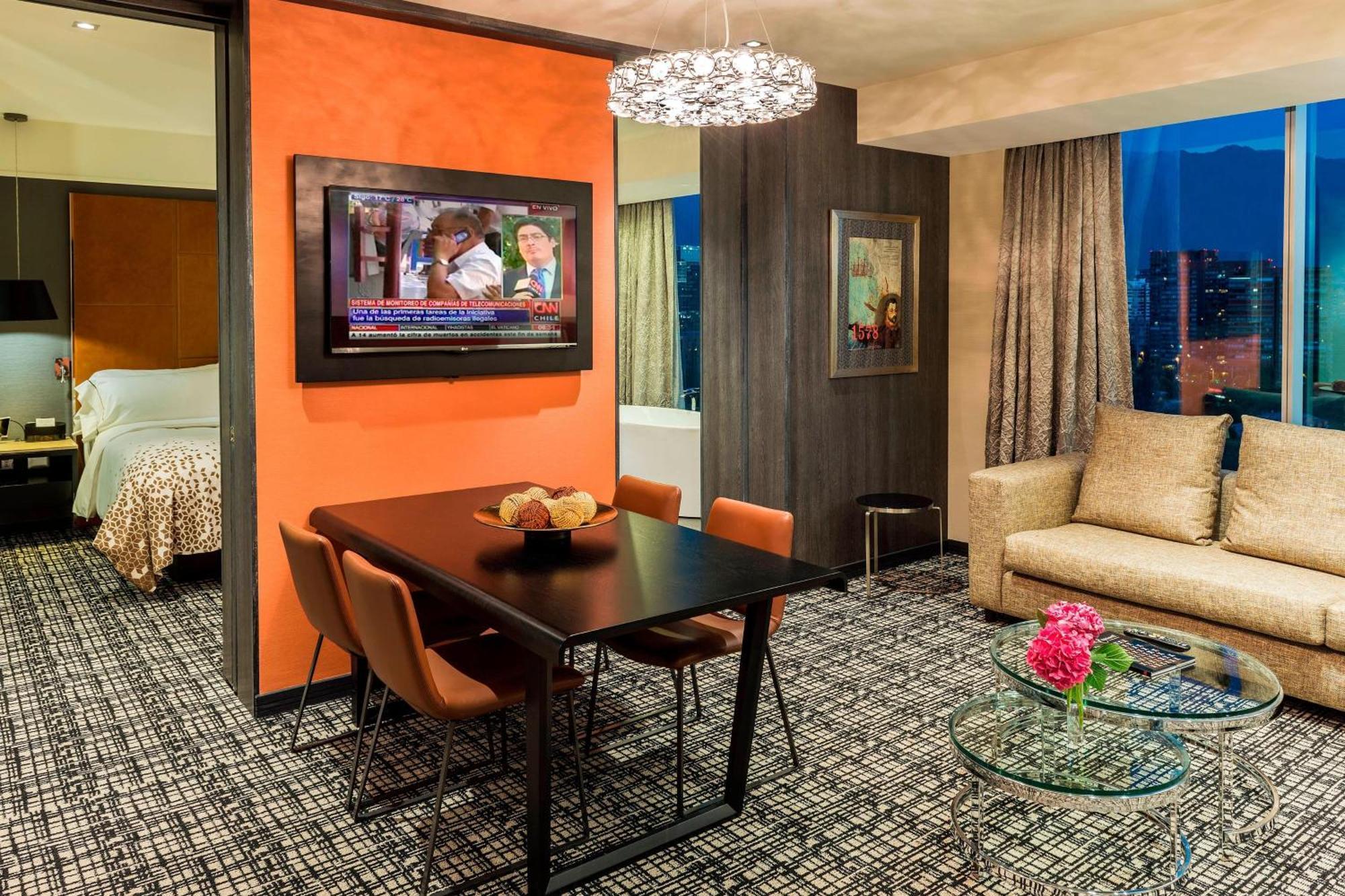 Renaissance Santiago By Marriott Exterior foto